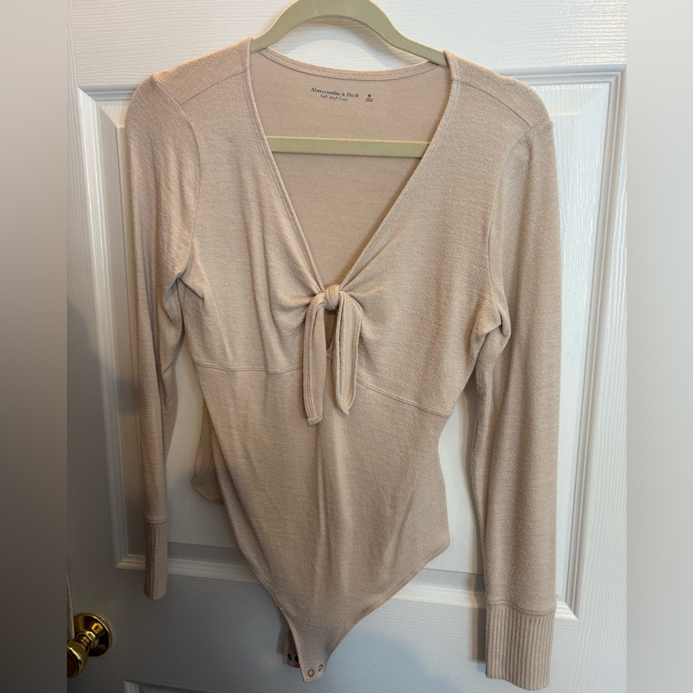 Abercrombie & Fitch Cream Long Sleeve Bodysuit